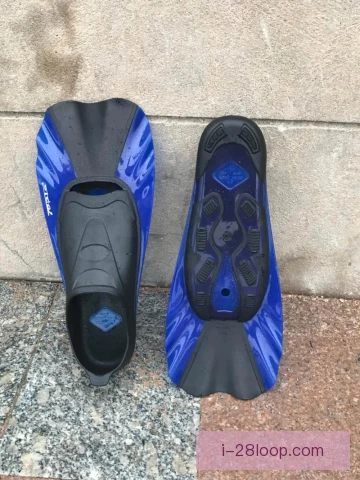 水上摩托脚蹼选择，直接影响速度与转向稳定