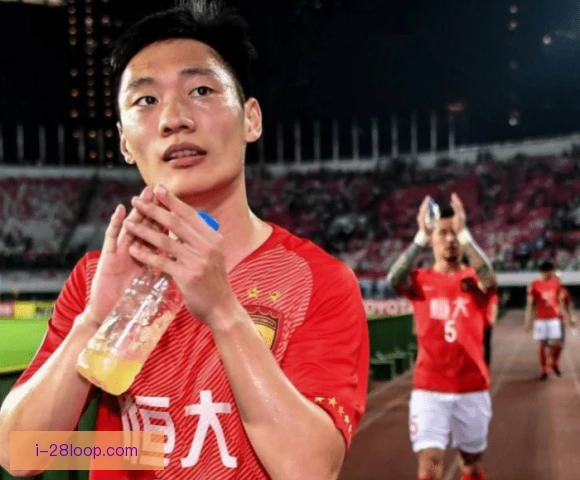 新晋豪门推动青年球员晋升，一线队轮换注入活力
